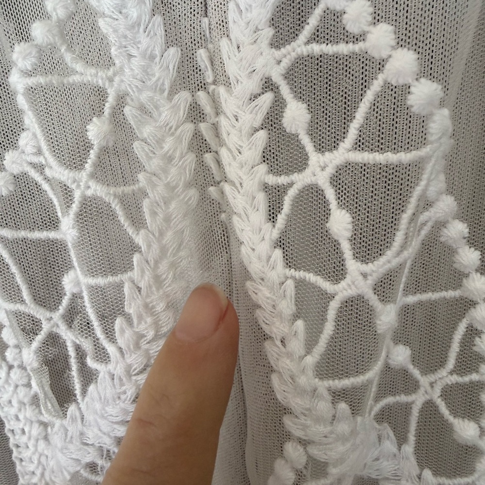 Rue De Seine Ivory Lace Wedding Dress - Picture 5 of 13